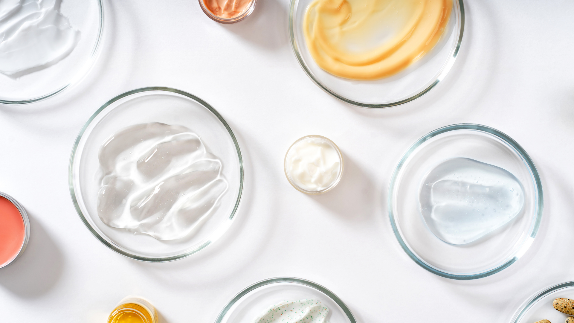 Masih Bingung Pilih Ingredients? Ini 5 Bahan Aktif Skincare yang Masih Banyak Dicari Konsumen